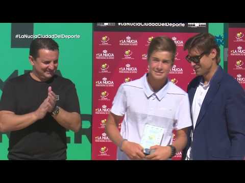 Naroa Aranzábal y Óscar Pinto ganan  el “Trofeo David Ferrer Junior” de Tenis