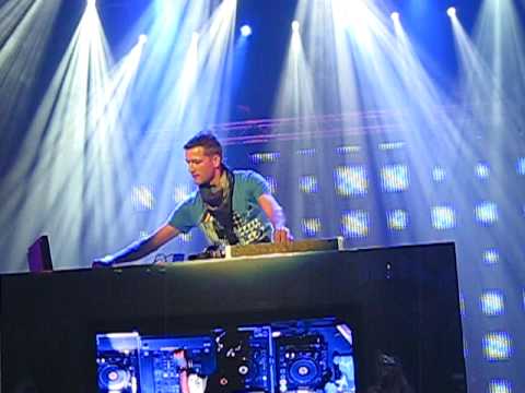 Ti6er live on stage Prime Showcase 2009