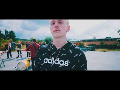 ONE TAPE - Scheiße (Official Video)