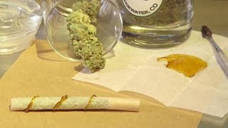 How to Roll a Wax Joint (Twax Joint or Blunt): Cannabasics #24