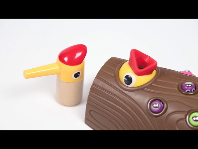 إطعام نقار الخشب