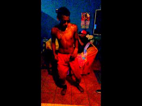 Bailando swagga a la diri diri Ecuador 2015