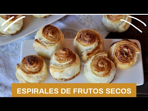Espirales de hojaldre y frutos secos