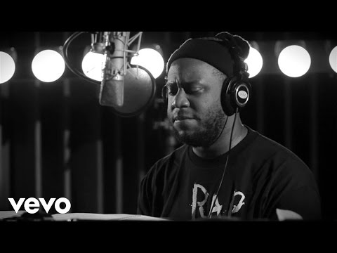 Robert Glasper - Barangrill (Live At Capitol Studios)