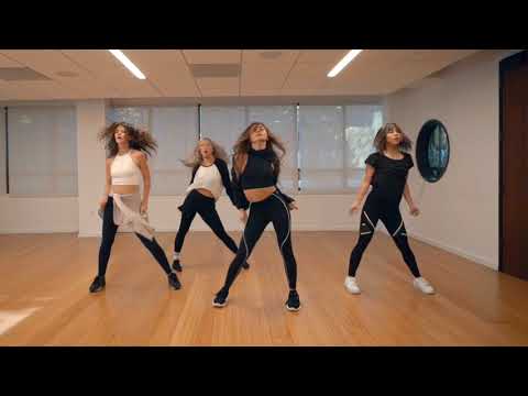 BAILE K/DA - POP/STARS - TRAS BAMBALINAS | LEAGUE OF LEGENDS