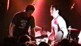 New Found Glory - That Thing You Do (Live At Toledo Ohio)