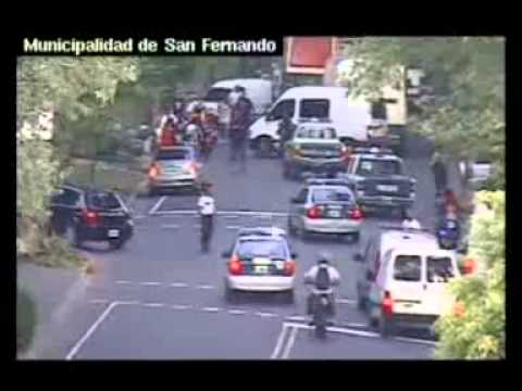 Desmanes provocados por Barras de River vs Tigre http://acaestalahinchada.blogspot.com/