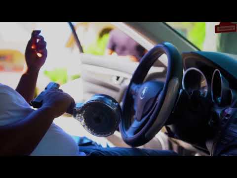 700Smashy - Who R U|Directed by @Wtfnonstop