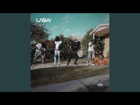 SQUAREZ 2 STEPPAZ (feat. TRILLIE HUTCH)