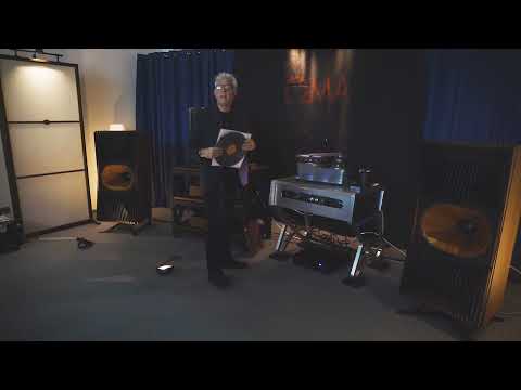 OMA presenting their new K3 turntable // HighEnd 2022 Munich // Oswalds Mill Audio // Museum Speaker