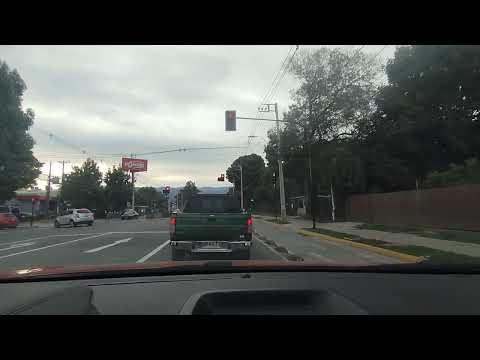 Angol y avenida principal 