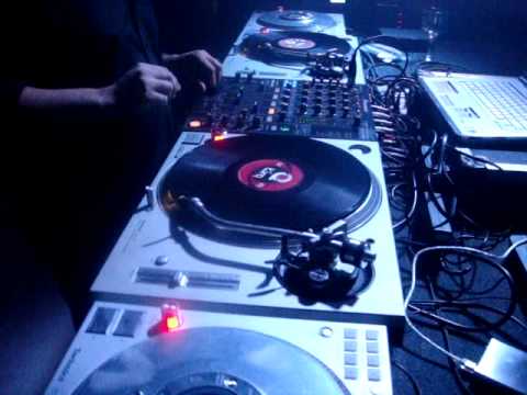 Pista para formaturas com dj