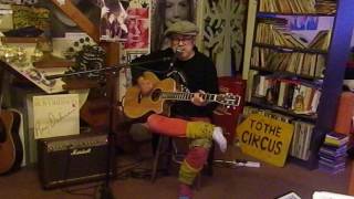 Roy Orbison - There Won't Be Many Coming Home - Acoustic Cover - Danny McEvoy