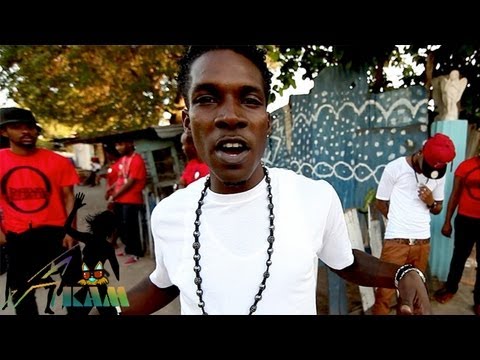 Blak Diamon Ft. Keely B - Beautiful [4Play Riddim] April 2013