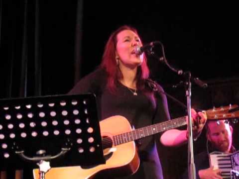 Thea Gilmore - London (Sandy Denny) (Union Chapel, London, 28/11/2012)