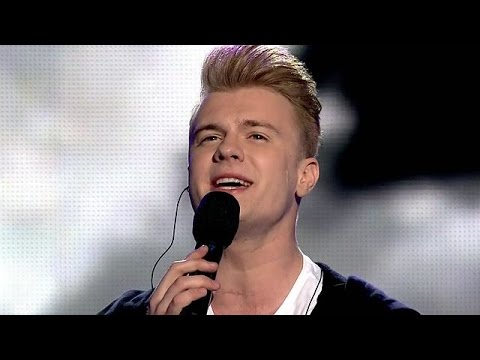 The Voice of Poland IV - Mateusz Grędziński  i Liber - "Czarne chmury" - Live I