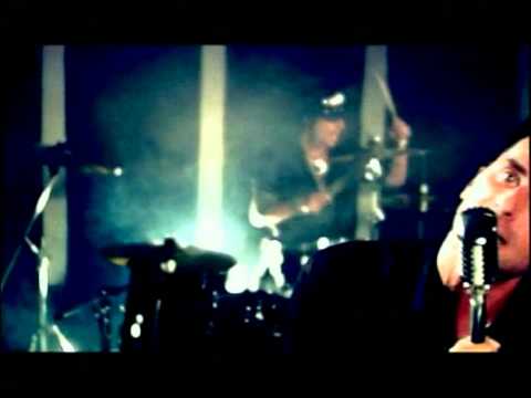 Machine Mouse - Fenn a csúcson