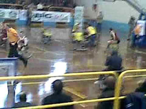 partita di basket tra disabili part 1