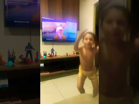 José Heitor no funk da colmeia..  @natanporai #dance #hiphop #funk