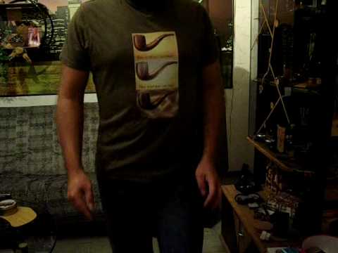 Pfeifendunst - Mein eigenes Magritte T-Shirt