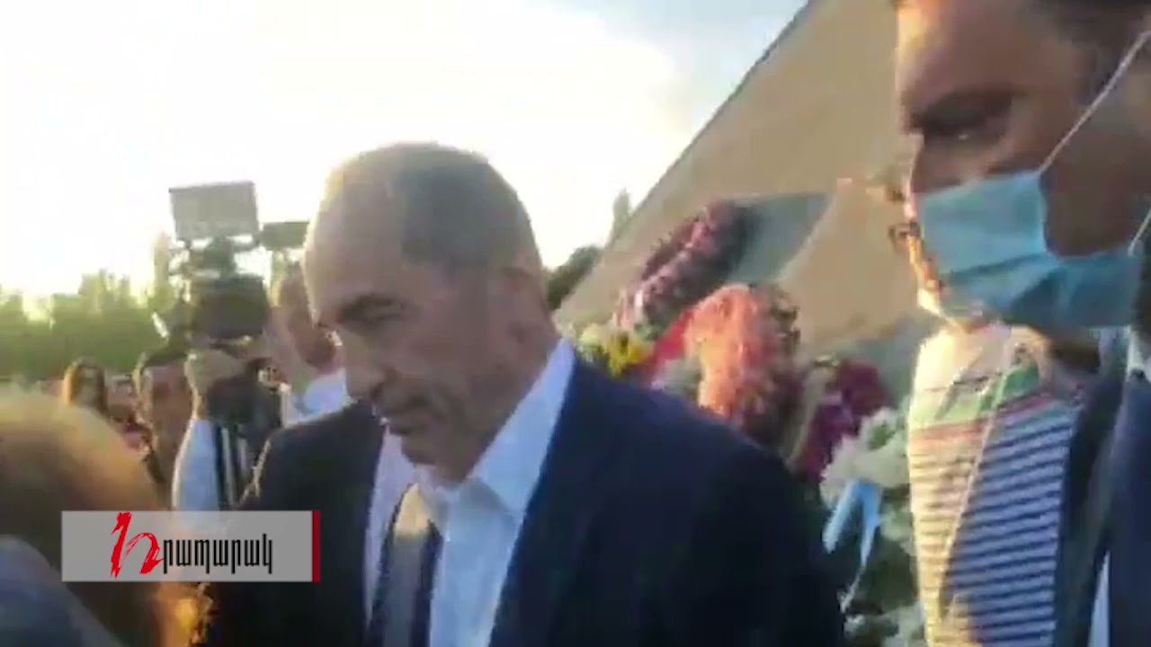 Ծիծեռնակաբերդում քաղաքացիները Քոչարյանին խնդրում էին օգնել իրենց