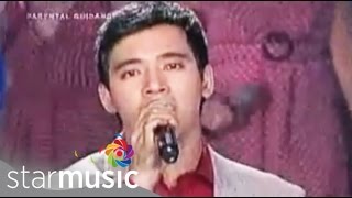 Erik launches Christmas album at ASAP