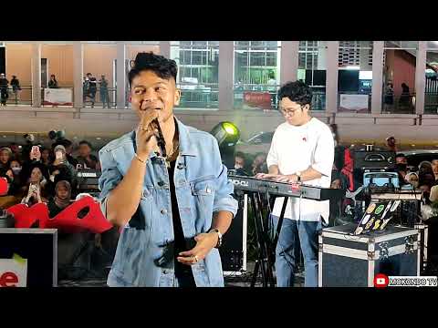 Mark Natama Indonesian Idol - Terluka Menginginkanmu | Live At Anjungan Sarinah Jakarta 2023