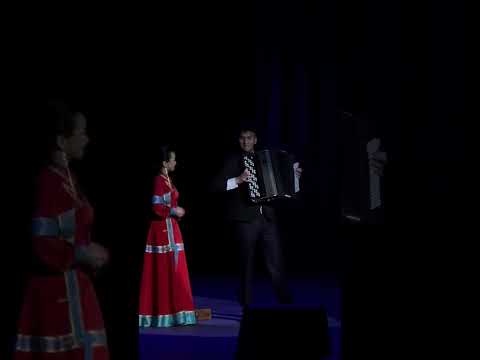 Тыванын артизи Айзана Чылбак-оол болгаш Томас Монгуш «Ушкаш келийн»