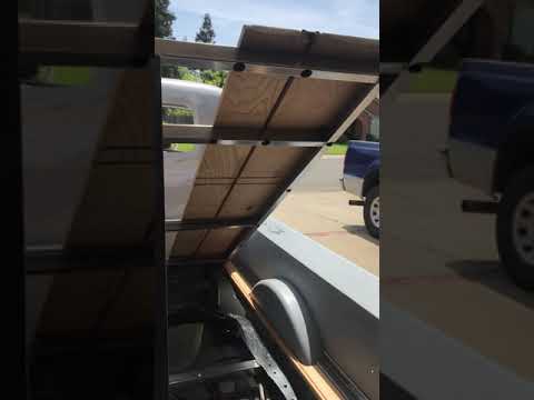 Liftable wood truck bed