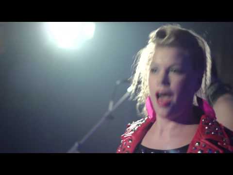 BijouTerrier - MotherFucker Blues [ Zakulisno-koncertne tour video ]