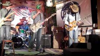 STONEHONEY - LET'S GET AWAY FROM THIS WORLD (DAVE PHENICIE) - LOVE & WAR PLANO TX 4-15-2011
