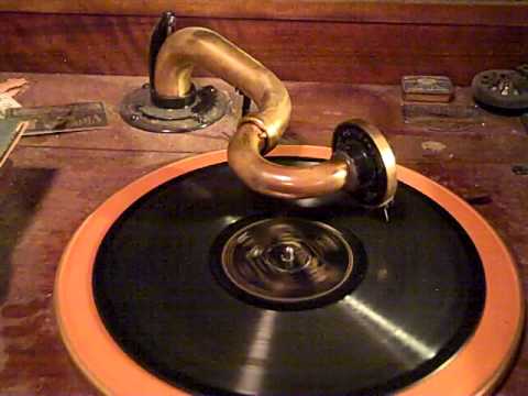 CALIFORNIA RAMBLERS - DREAMING OF A CASTLE IN THE AIR - ROARING 20'S VICTROLA