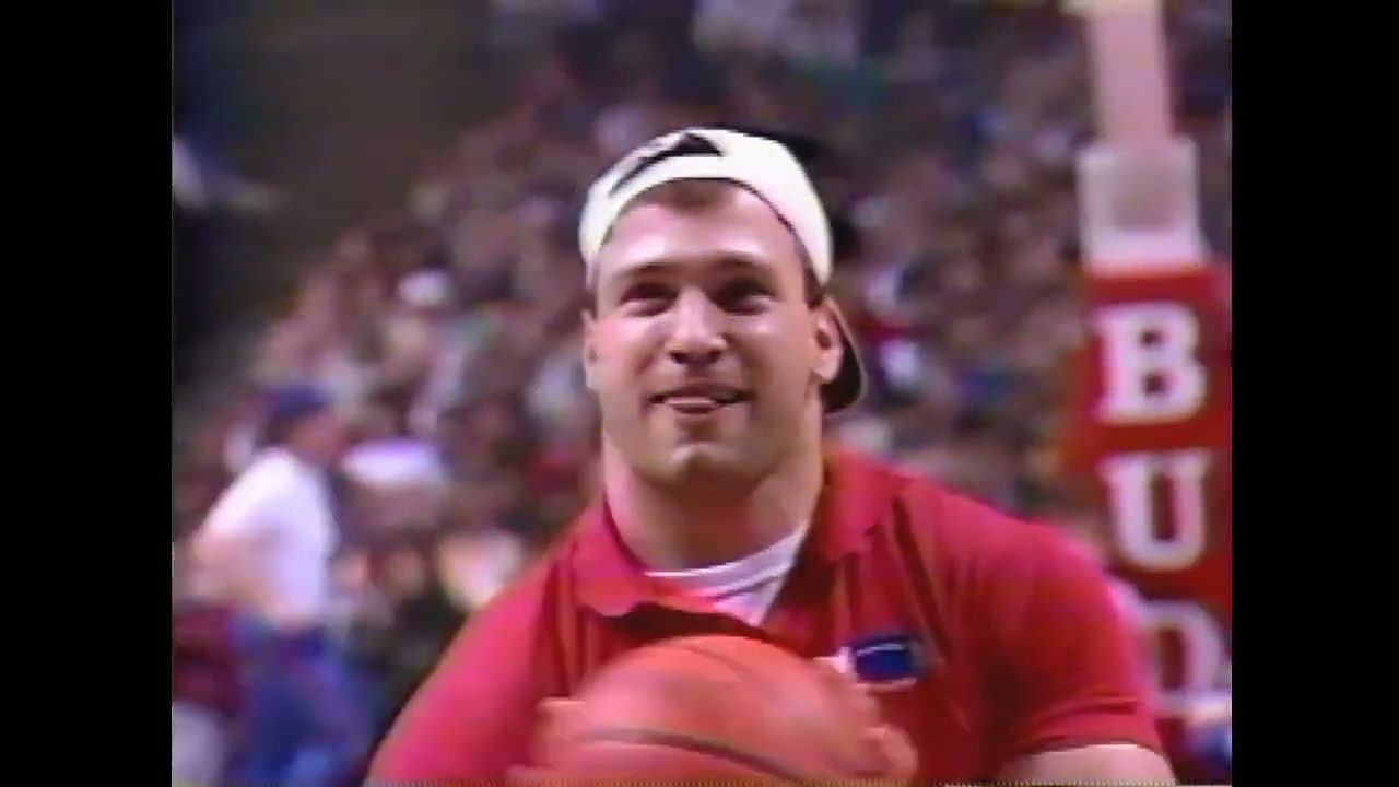 Chris Spielman Knocking Down Jumpers at a Pistons Game