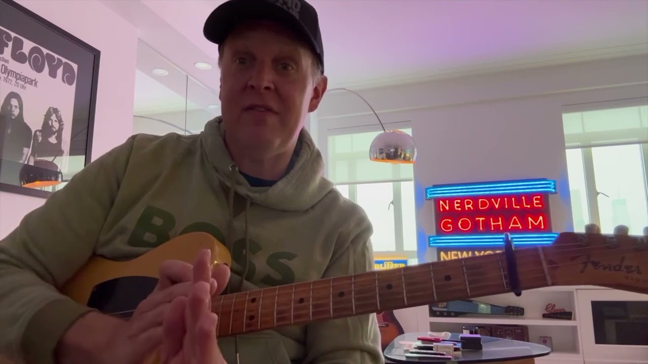 Joe Bonamassa: Using a capo to get more out of &ldquo;cowboy&rdquo; chords - YouTube
