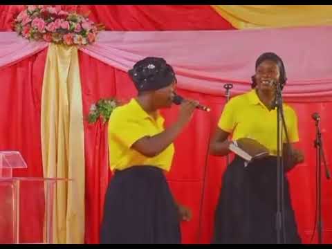 Psalmiste Ylna Pierre/ Adoration/Louange/BONDYE regle tout bagay nan lè li/ Église TGS de hinche.