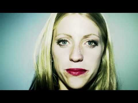 Anna-Marlene | Coucou, Berlin (Offizielles Video)