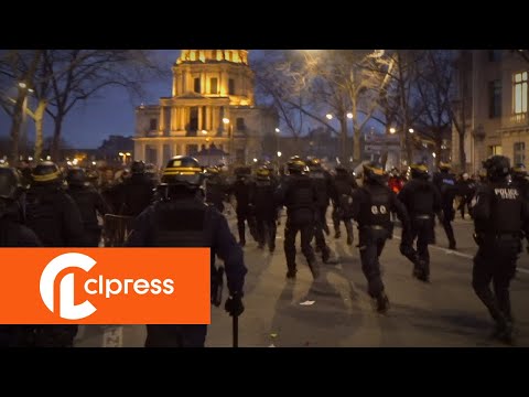 Retraites: rassemblement contre la reforme et le 49-3 (20 mars 2023, Paris, France)