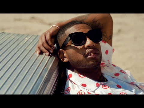 Guapdad 4000 - Hoe (Official Music Video)