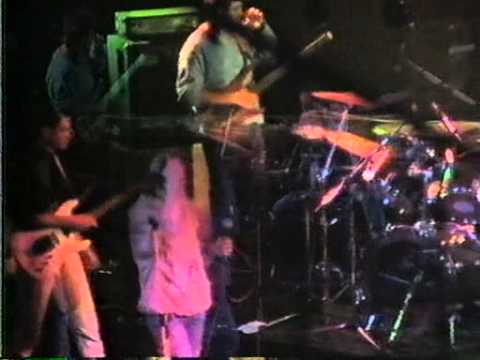 [VIDEO] Παύλος Σιδηρόπουλος (Live στο Club Μετρό, 1989)