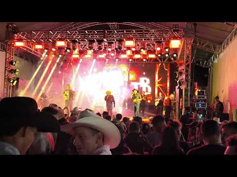 SHOW DO TRIO PARA DURA EM SANTA FE DO ARAGUAIA