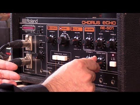 Roland RE-501 Tape Delay In Action