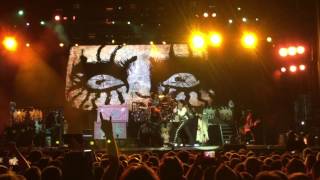 Alice Cooper - The World Needs Guts (Live at Rock Fest BCN )