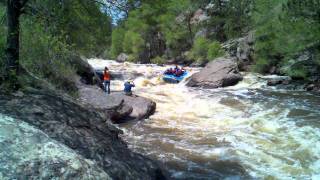 preview picture of video 'Recreation in Larimer County - Rafting the Poudre River'