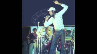 EEK-A-MOUSE &quot;ONCE A VIRGIN&quot;/&quot;MODELLING QUEEN&quot;