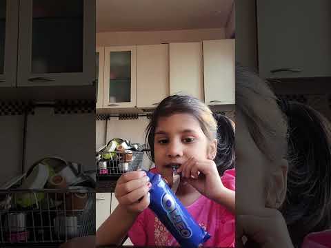 TV Soni: Vrinda chocolate Sandwich making