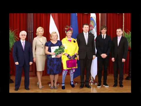 Skutelis IR studijā - 1.aprīlis katru dienu