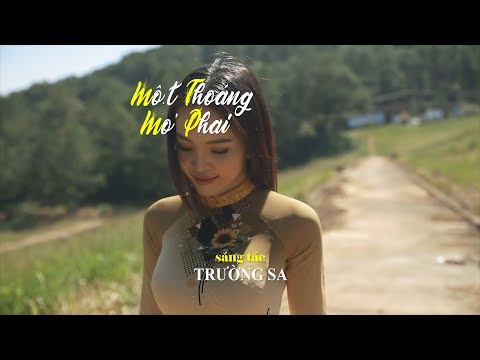 Thể hiện bởi Uyên Phương