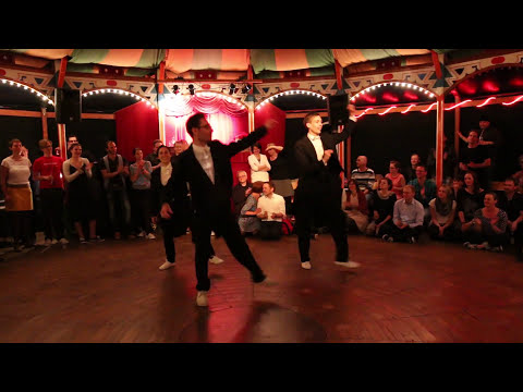 Swing in den Mai 2015 - "Boog it!" mit Manije, Petr und Ufuk