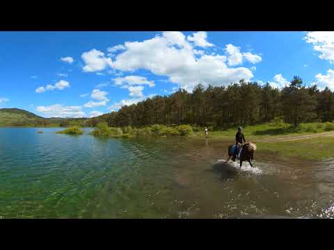 360° video - Jahanje Zeleni kras, Pivška presihajoča jezera (Biti na konju)
