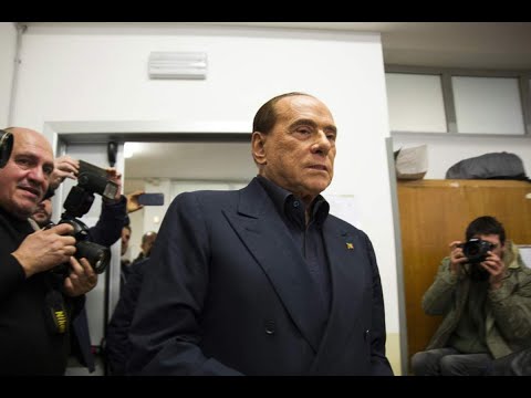 Alba Parietti riceve una chiamata inaspettata: commozione nei suoi occhi